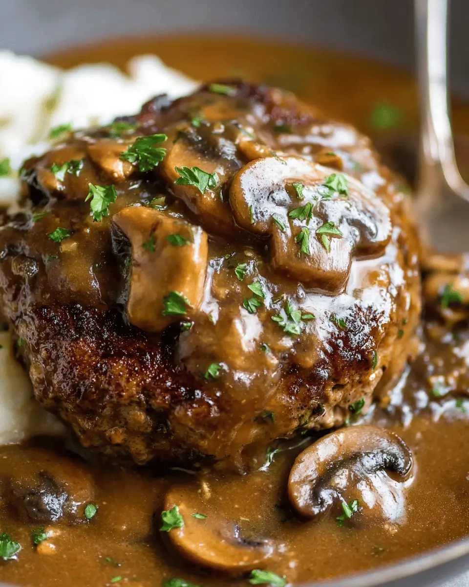 Salisbury Steak Recipe: Indulgent Comfort Food with Turkey Bacon