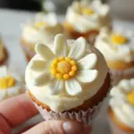 Super Cute Daisy Cupcakes